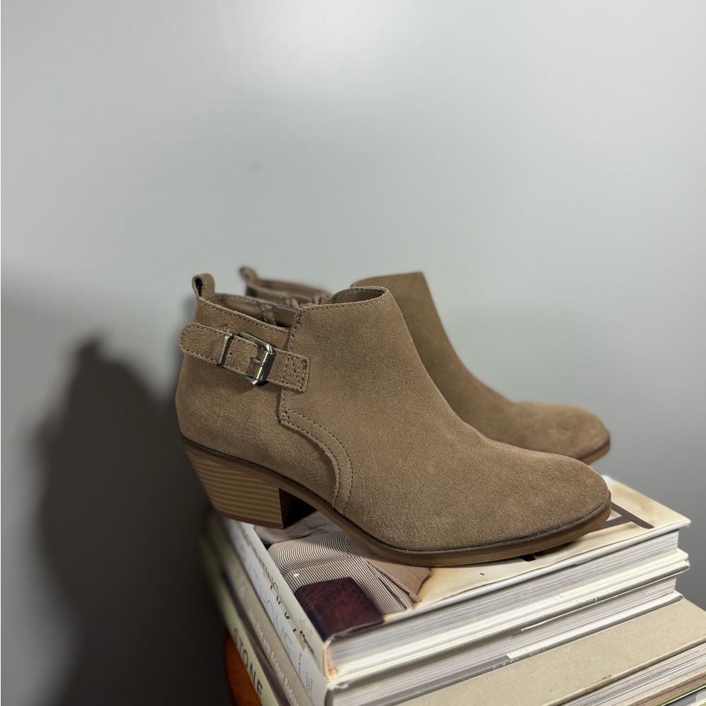Sonoma Size 9 Women's Tan Suede Ankle Boots - Picture 10 of 15